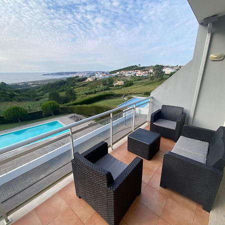 Villa With Views Over The Atlantic Ocean And Swimming Pool Famalicão Dış mekan fotoğraf