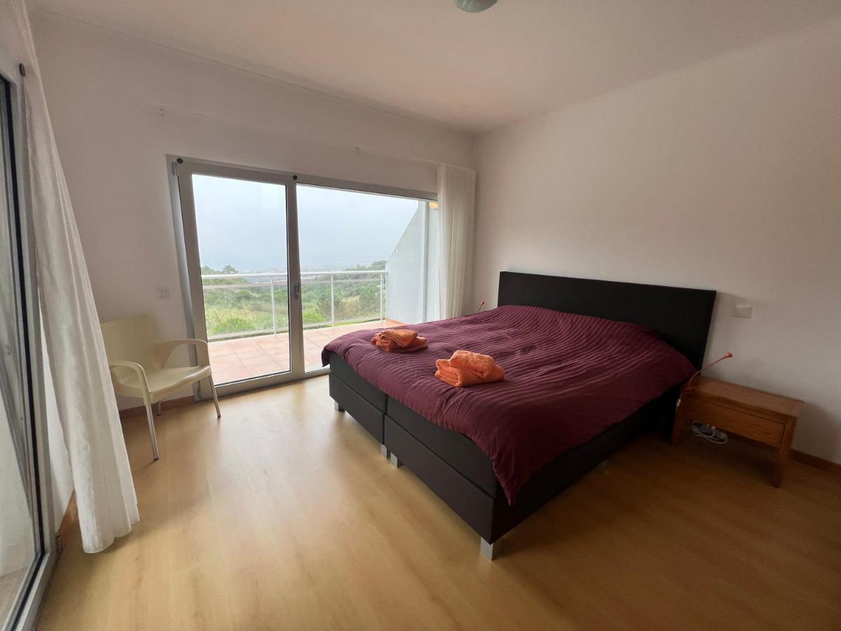 Villa With Views Over The Atlantic Ocean And Swimming Pool Famalicão Dış mekan fotoğraf